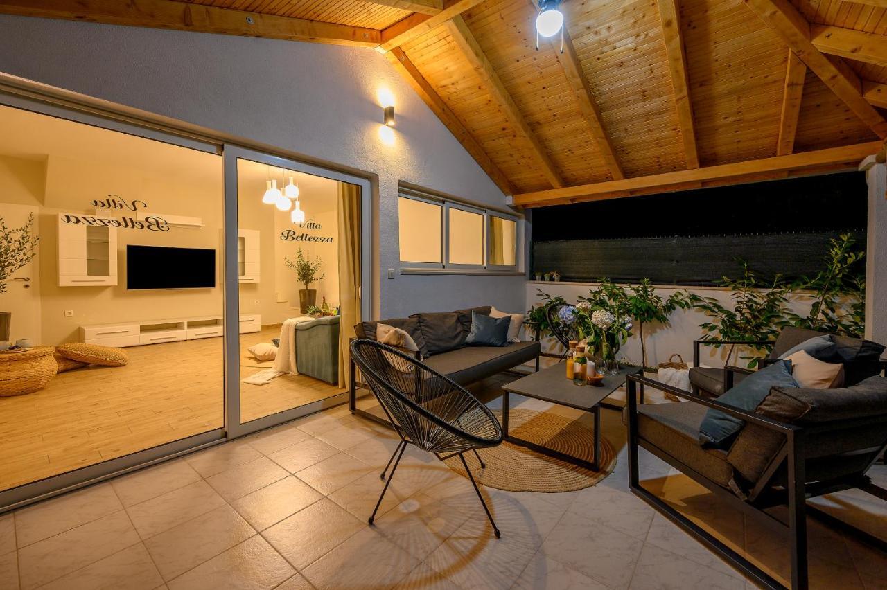 Villa Bellezza Милна Екстериор снимка